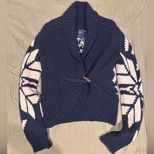 Women’s Large Vintage American Eagle Outfitters Chunky knit cardigan!